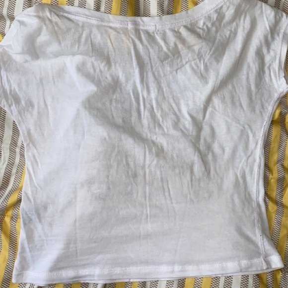 "Nevermind" cropped tee - Picture 2 of 2